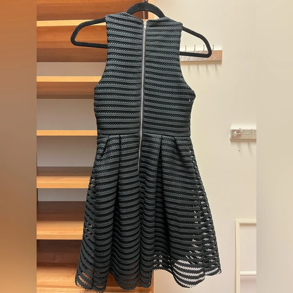 Black Lush Dress size S - Picture 2 of 2